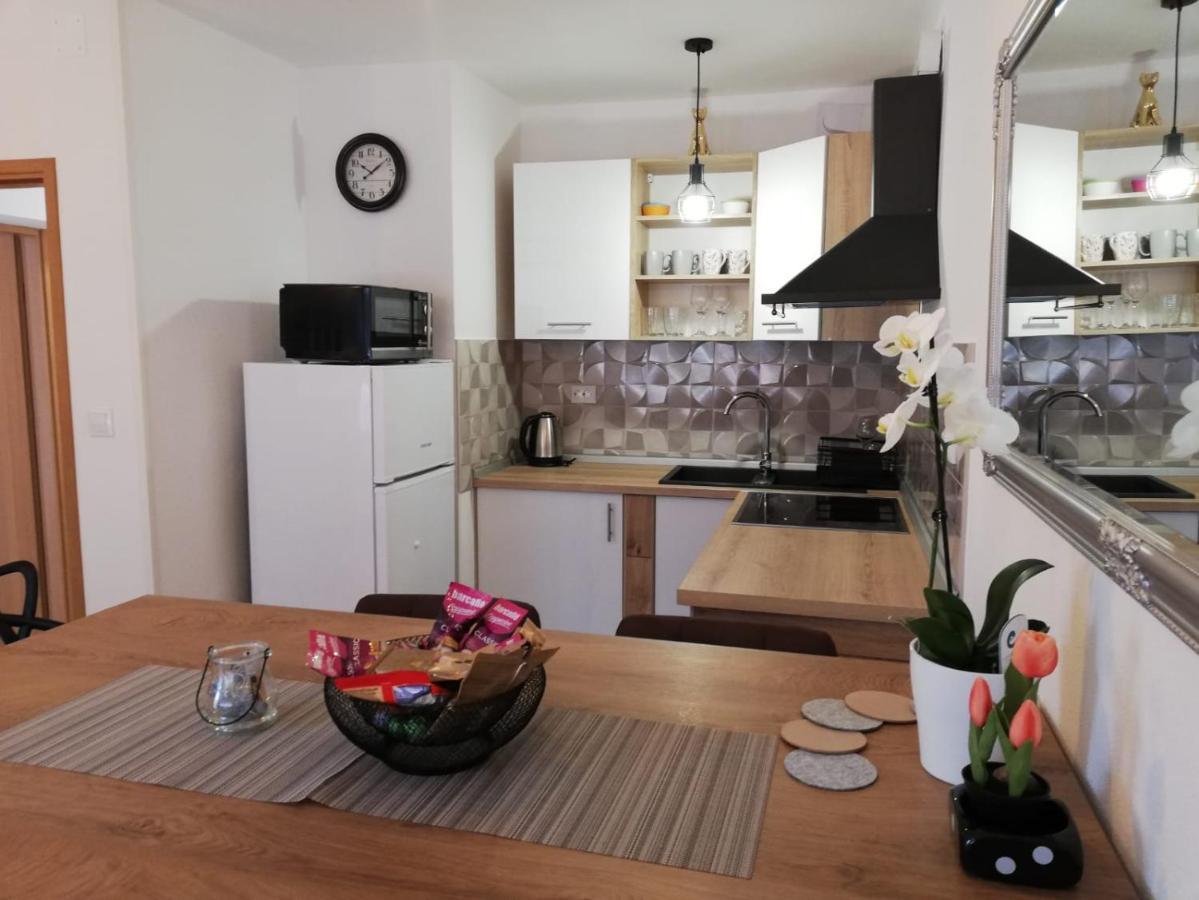 Apartman Morean Appartement Šibenik Buitenkant foto